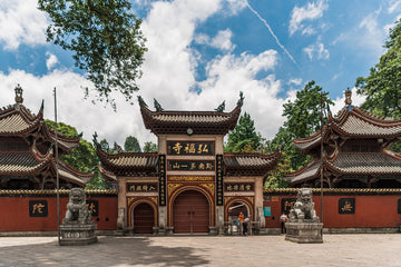 temple-g338632e0e_1280.jpg
