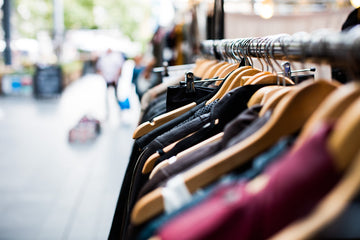 hangers-g1c530fd79_1280.jpg