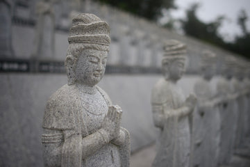buddha-g96f54e122_1280.jpg